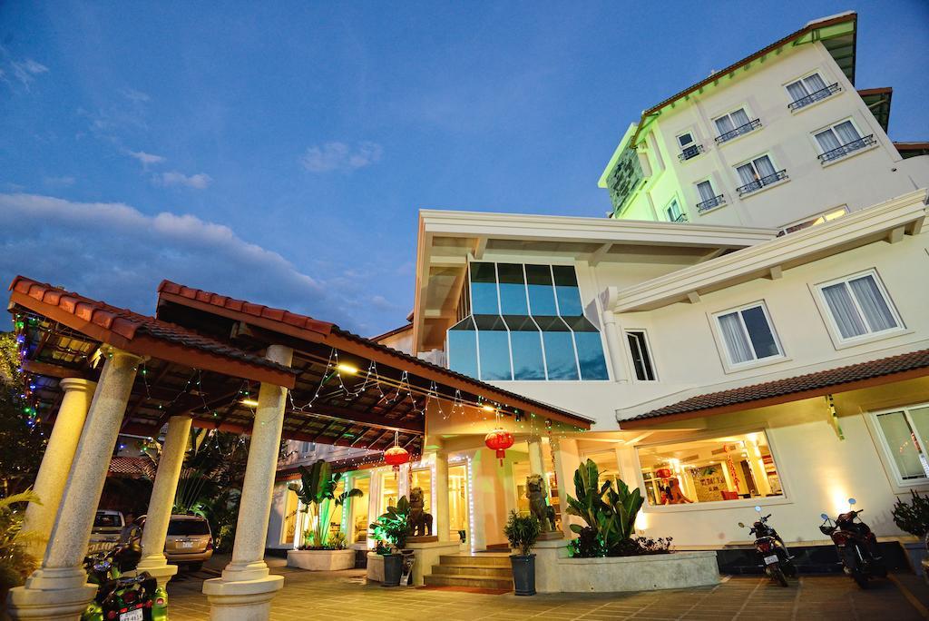 Hotel Nataya Сиануквиль Экстерьер фото