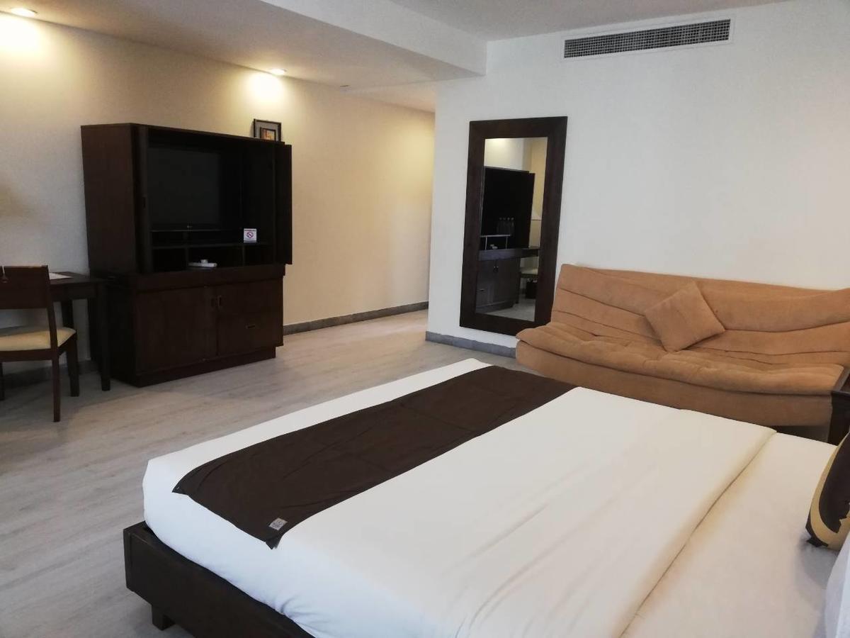 Hotel Nataya Сиануквиль Экстерьер фото