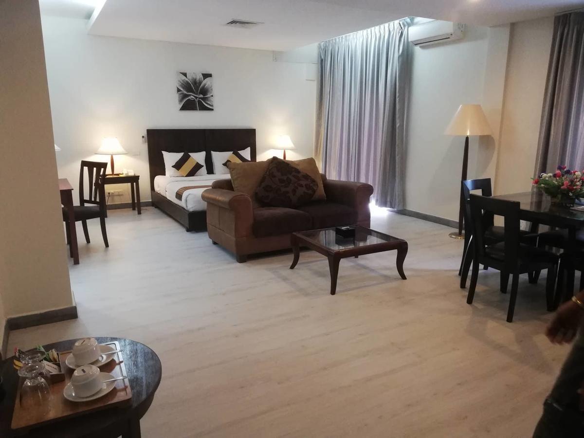Hotel Nataya Сиануквиль Экстерьер фото